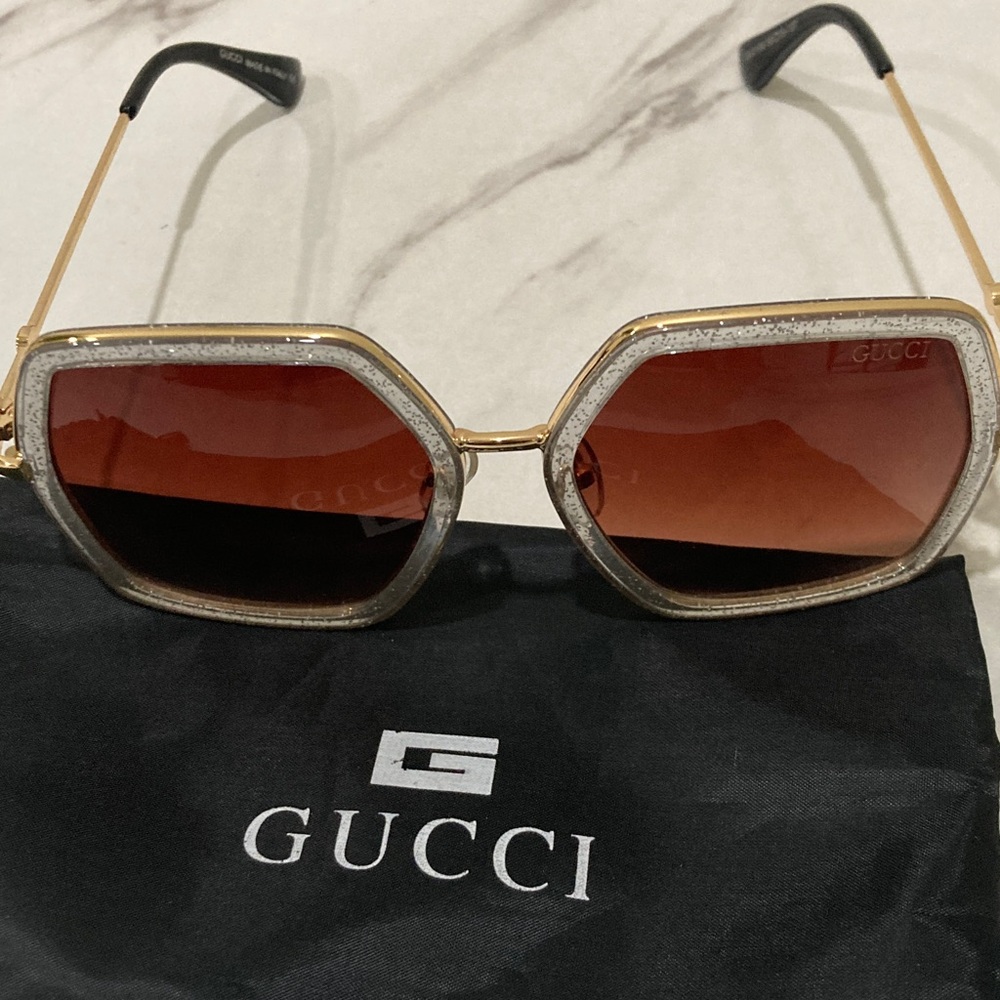 Gucci Gold Frame Sunglasses with Brown Lenses and Black Tips - Picture 6 of 16